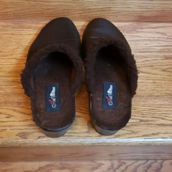 Art and Sole by Arteffects women’s 9M brown leather/fleece clogs/mules - Picture 3 of 5